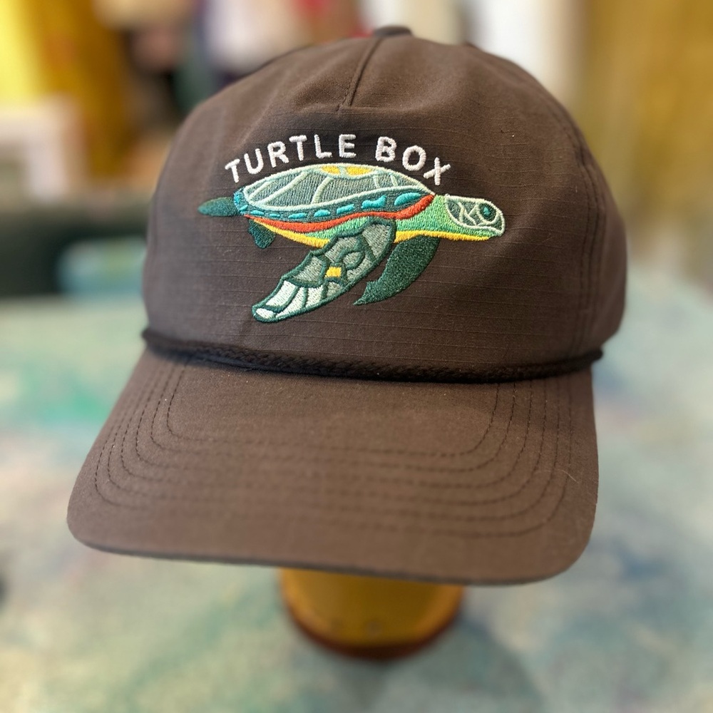 Turtle Box Hat - Picture 2 of 7